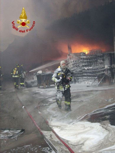Incendio all'Eureco di Paderno Dugnano
