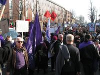 Arcore - manifestazione contro Berlusconi