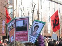 Arcore - manifestazione contro Berlusconi