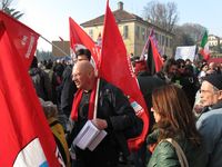 Arcore - manifestazione contro Berlusconi