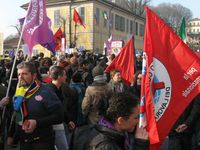 Arcore - manifestazione contro Berlusconi