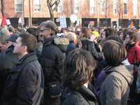 Arcore - manifestazione contro Berlusconi