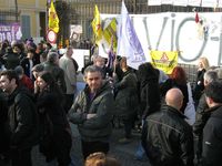 Arcore - manifestazione contro Berlusconi