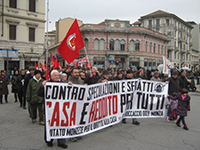 Monza - Corteo per il diritto ad abitare