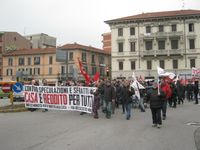 Monza - Corteo per il diritto ad abitare