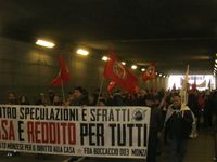 Monza - Corteo per il diritto ad abitare